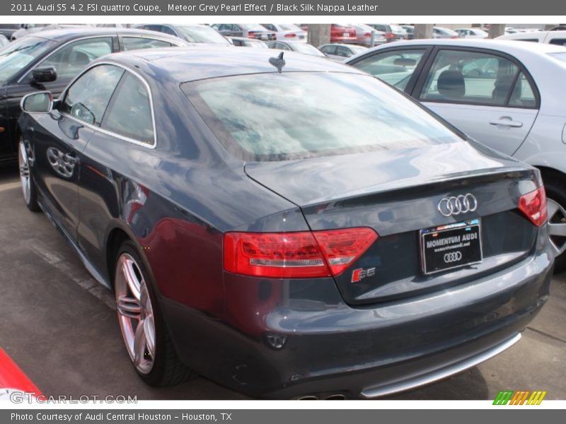 Meteor Grey Pearl Effect / Black Silk Nappa Leather 2011 Audi S5 4.2 FSI quattro Coupe