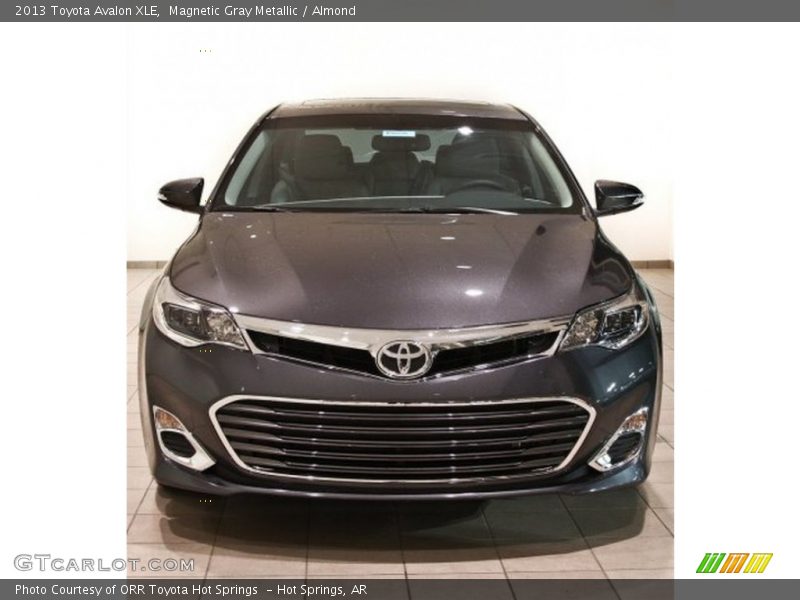 Magnetic Gray Metallic / Almond 2013 Toyota Avalon XLE