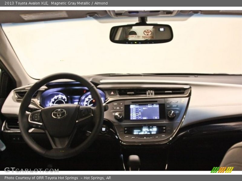 Magnetic Gray Metallic / Almond 2013 Toyota Avalon XLE