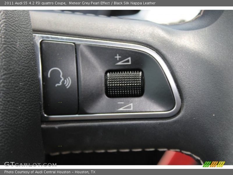 Meteor Grey Pearl Effect / Black Silk Nappa Leather 2011 Audi S5 4.2 FSI quattro Coupe