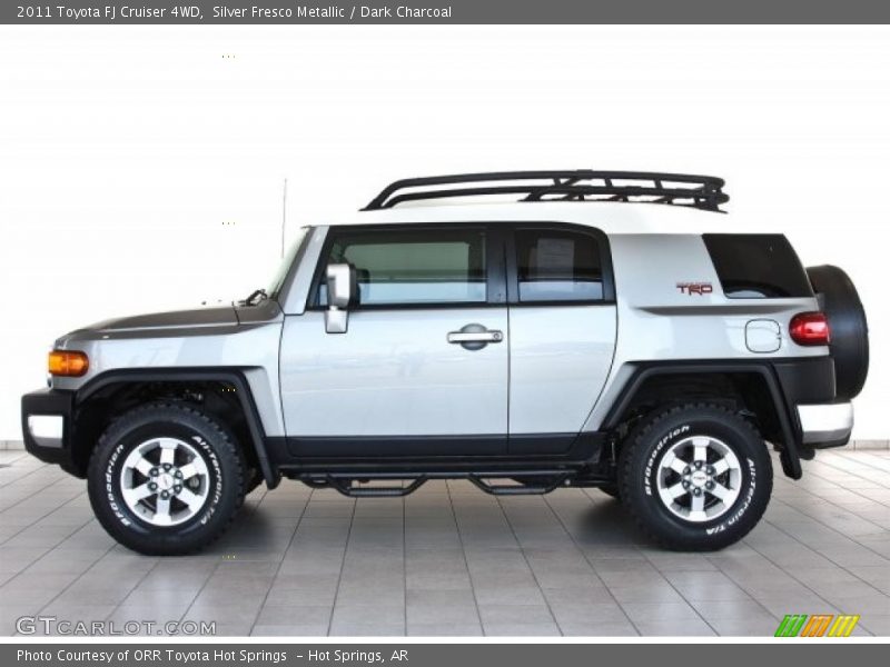Silver Fresco Metallic / Dark Charcoal 2011 Toyota FJ Cruiser 4WD