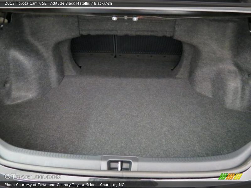 Attitude Black Metallic / Black/Ash 2013 Toyota Camry SE