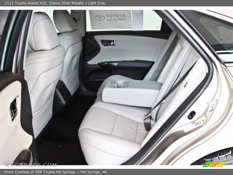 Classic Silver Metallic / Light Gray 2013 Toyota Avalon XLE