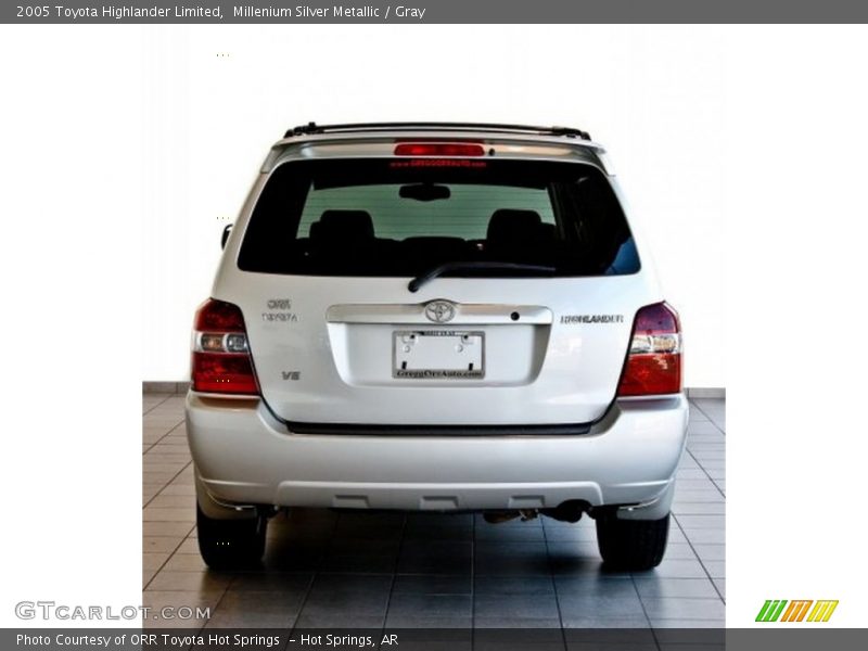 Millenium Silver Metallic / Gray 2005 Toyota Highlander Limited