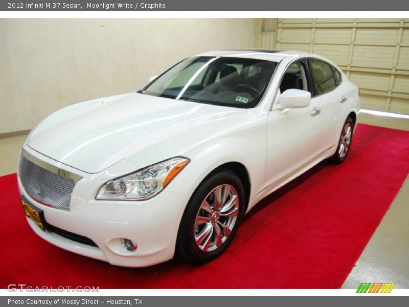 Moonlight White / Graphite 2012 Infiniti M 37 Sedan