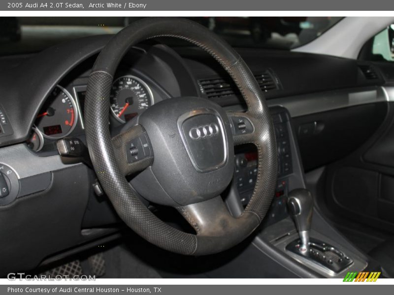 Arctic White / Ebony 2005 Audi A4 2.0T Sedan