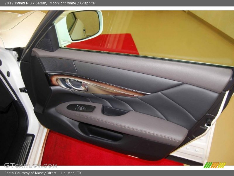 Moonlight White / Graphite 2012 Infiniti M 37 Sedan