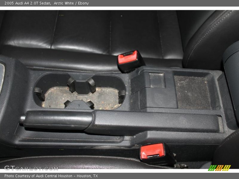 Arctic White / Ebony 2005 Audi A4 2.0T Sedan