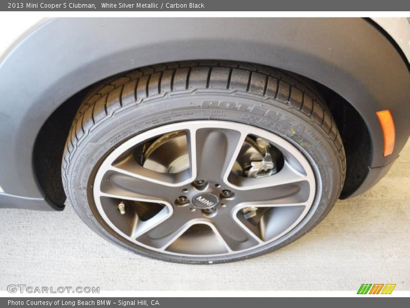 White Silver Metallic / Carbon Black 2013 Mini Cooper S Clubman