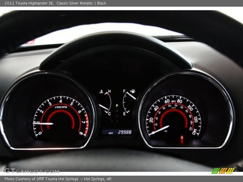 Classic Silver Metallic / Black 2011 Toyota Highlander SE
