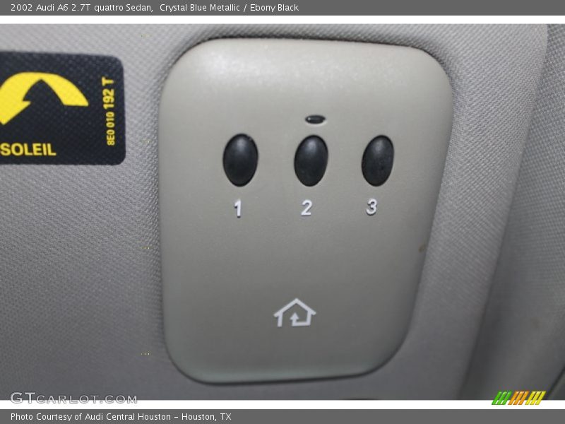 Controls of 2002 A6 2.7T quattro Sedan