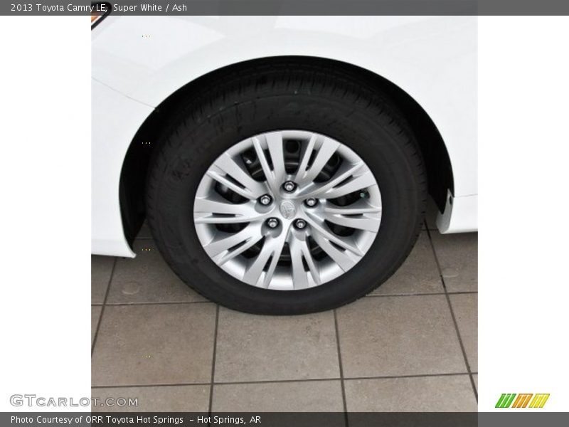 Super White / Ash 2013 Toyota Camry LE