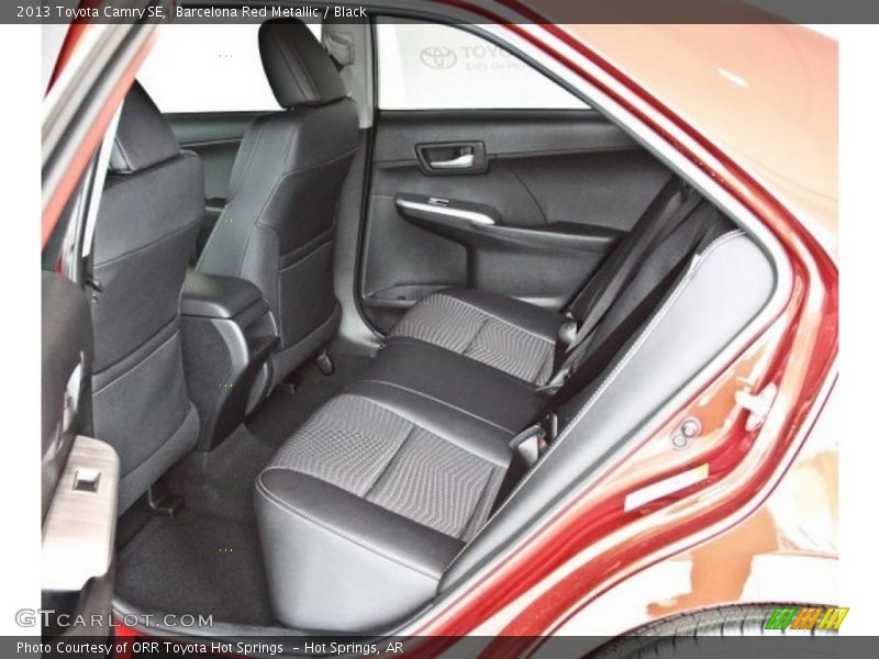 Barcelona Red Metallic / Black 2013 Toyota Camry SE