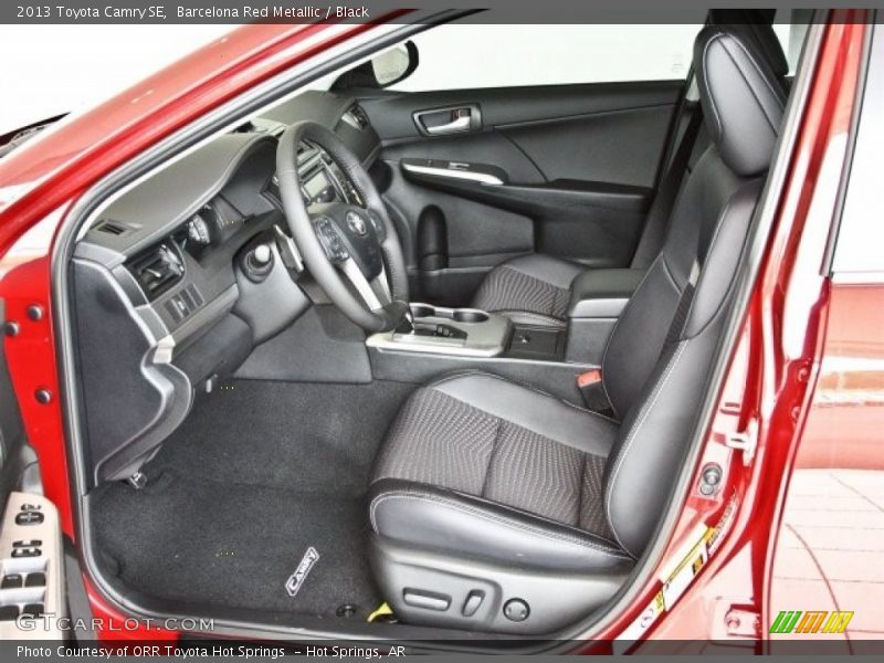 Barcelona Red Metallic / Black 2013 Toyota Camry SE