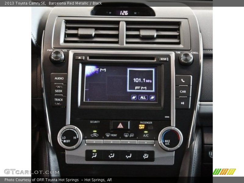 Barcelona Red Metallic / Black 2013 Toyota Camry SE