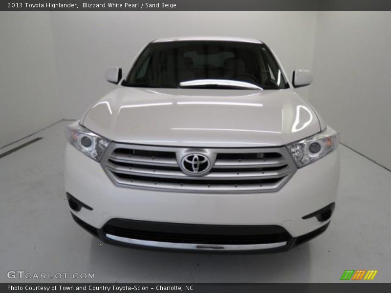 Blizzard White Pearl / Sand Beige 2013 Toyota Highlander