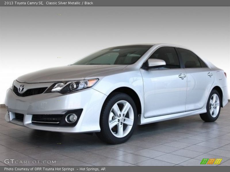 Classic Silver Metallic / Black 2013 Toyota Camry SE