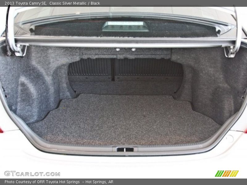 Classic Silver Metallic / Black 2013 Toyota Camry SE