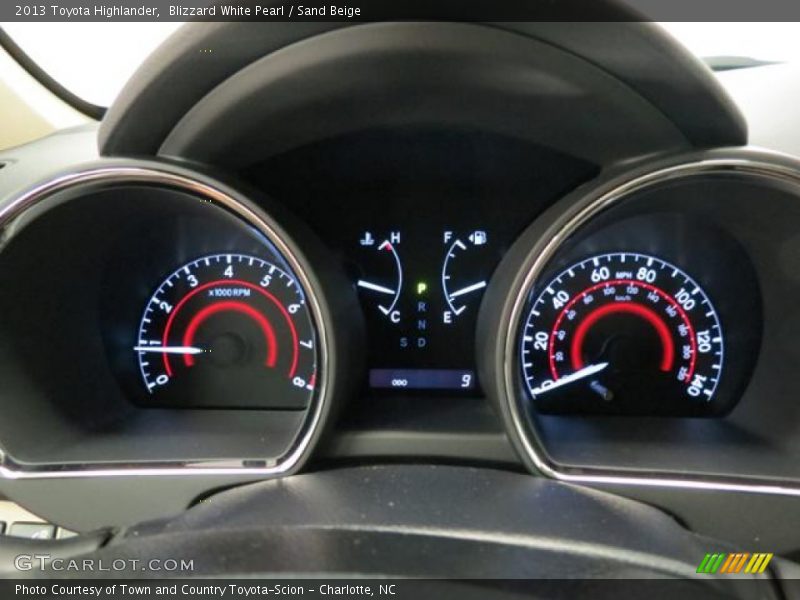 Blizzard White Pearl / Sand Beige 2013 Toyota Highlander