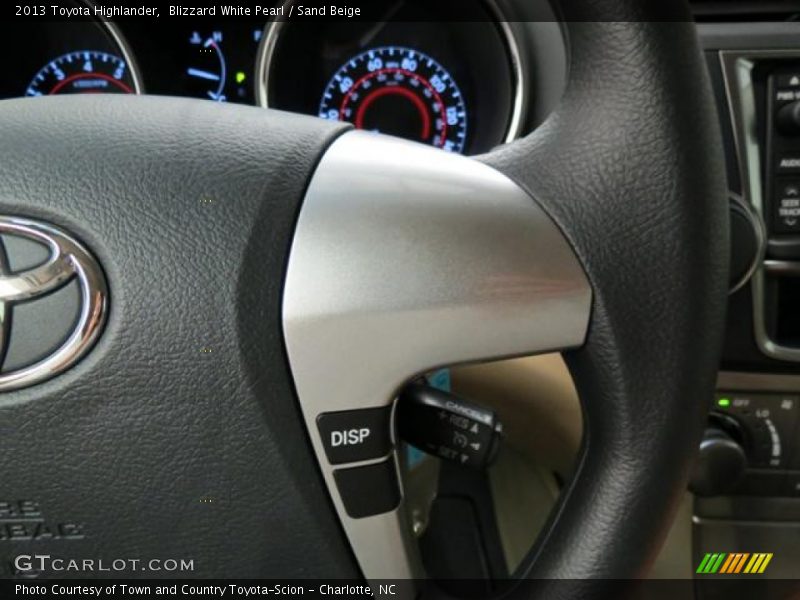 Blizzard White Pearl / Sand Beige 2013 Toyota Highlander