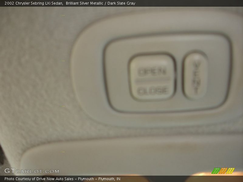 Brilliant Silver Metallic / Dark Slate Gray 2002 Chrysler Sebring LXi Sedan