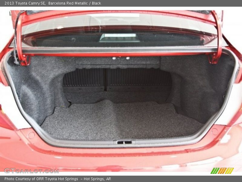 Barcelona Red Metallic / Black 2013 Toyota Camry SE