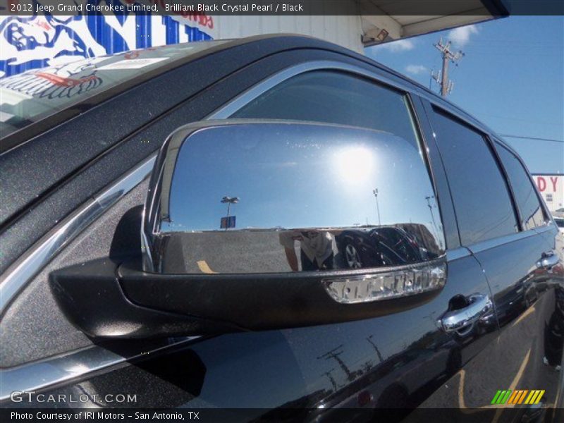 Brilliant Black Crystal Pearl / Black 2012 Jeep Grand Cherokee Limited