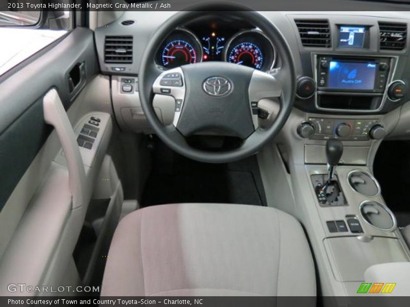 Magnetic Gray Metallic / Ash 2013 Toyota Highlander