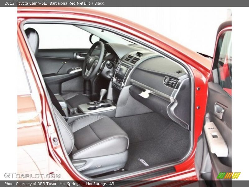 Barcelona Red Metallic / Black 2013 Toyota Camry SE