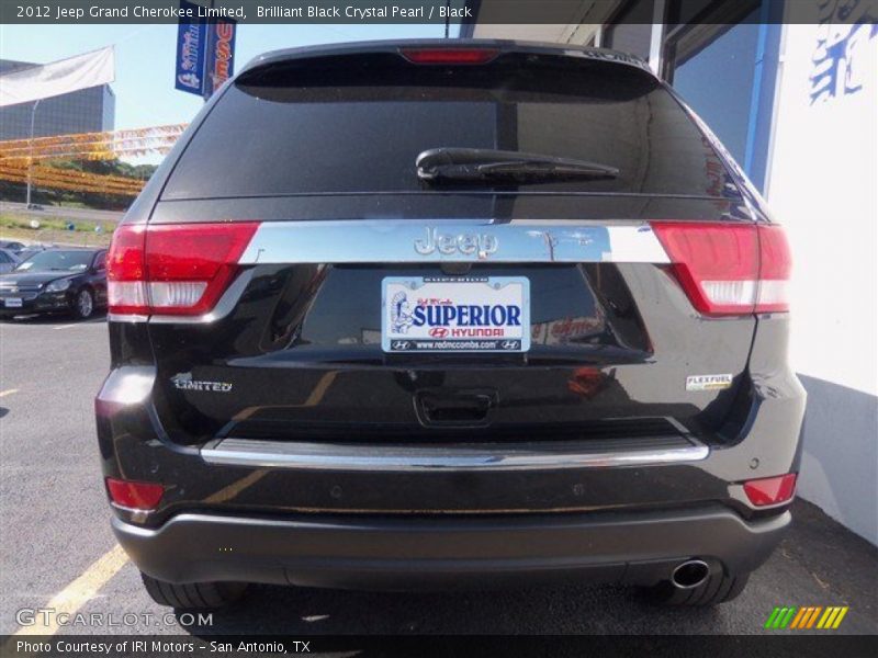 Brilliant Black Crystal Pearl / Black 2012 Jeep Grand Cherokee Limited