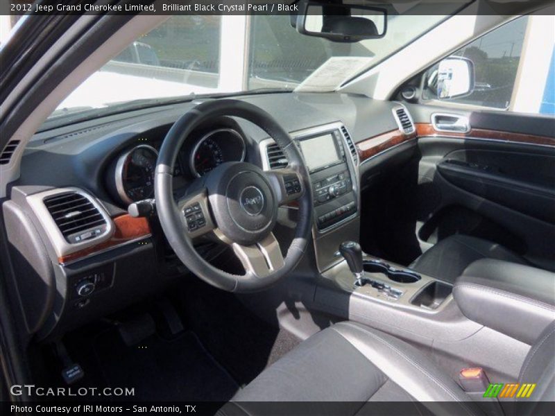 Brilliant Black Crystal Pearl / Black 2012 Jeep Grand Cherokee Limited