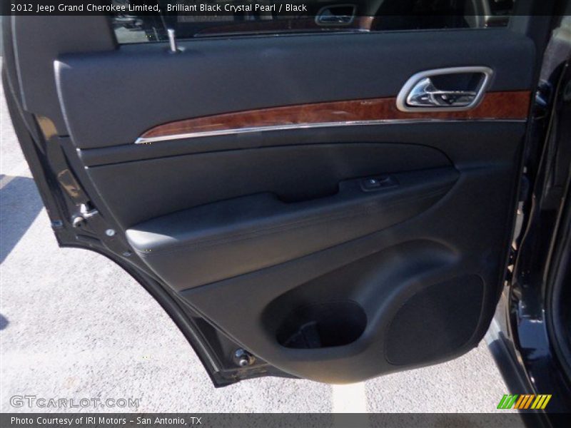 Brilliant Black Crystal Pearl / Black 2012 Jeep Grand Cherokee Limited