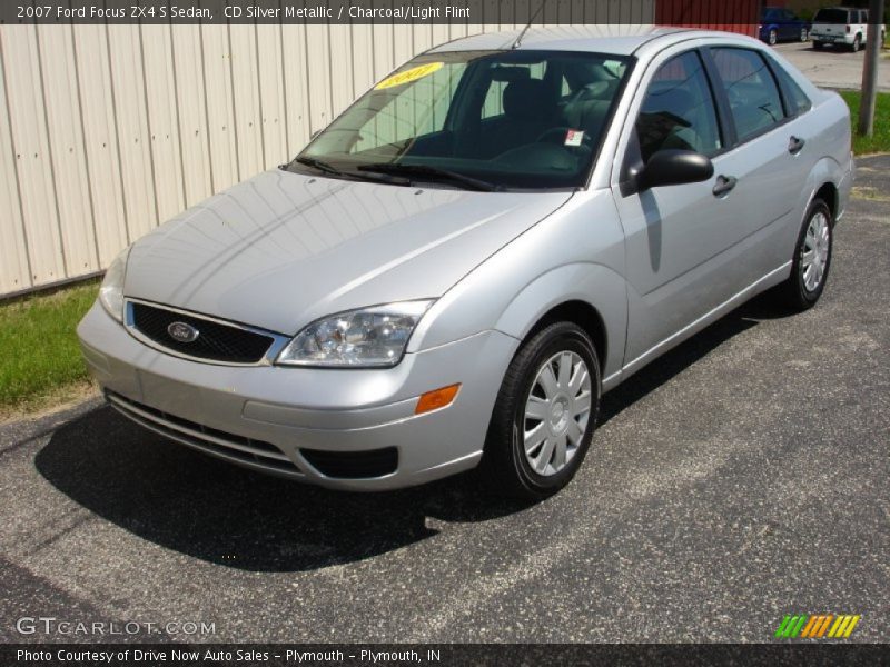 CD Silver Metallic / Charcoal/Light Flint 2007 Ford Focus ZX4 S Sedan