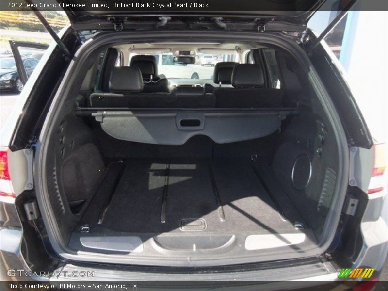 Brilliant Black Crystal Pearl / Black 2012 Jeep Grand Cherokee Limited