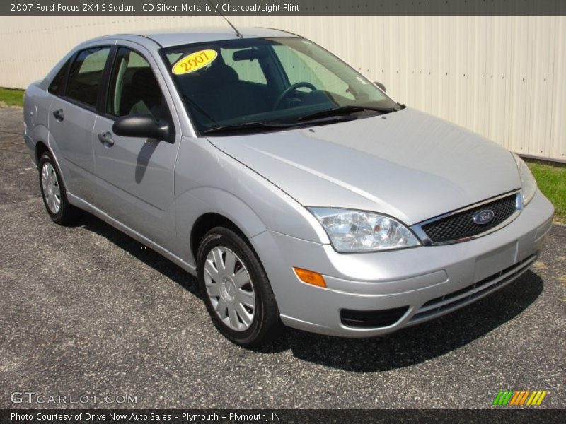 CD Silver Metallic / Charcoal/Light Flint 2007 Ford Focus ZX4 S Sedan