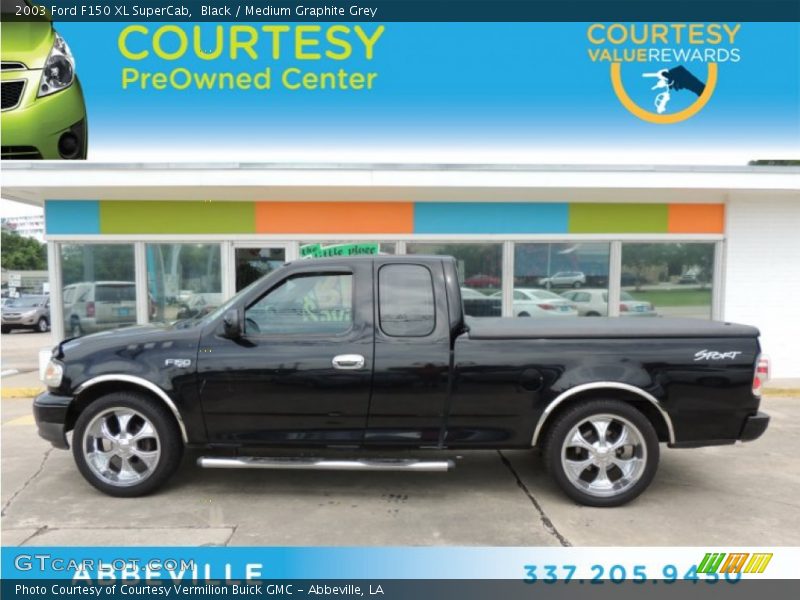 Black / Medium Graphite Grey 2003 Ford F150 XL SuperCab