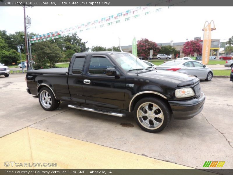 Black / Medium Graphite Grey 2003 Ford F150 XL SuperCab