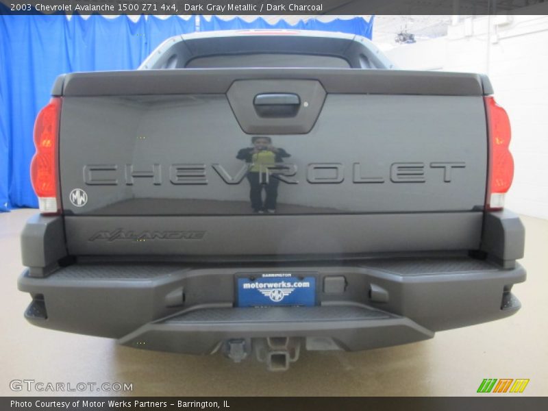 Dark Gray Metallic / Dark Charcoal 2003 Chevrolet Avalanche 1500 Z71 4x4