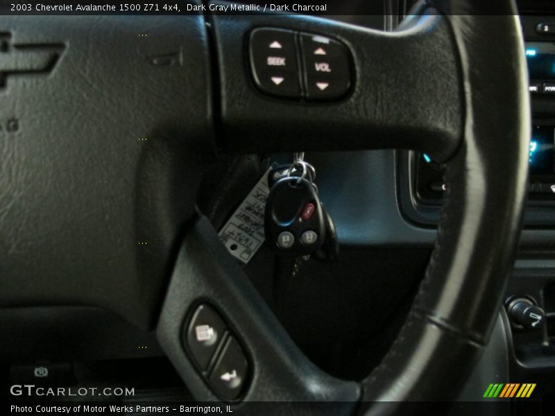 Dark Gray Metallic / Dark Charcoal 2003 Chevrolet Avalanche 1500 Z71 4x4