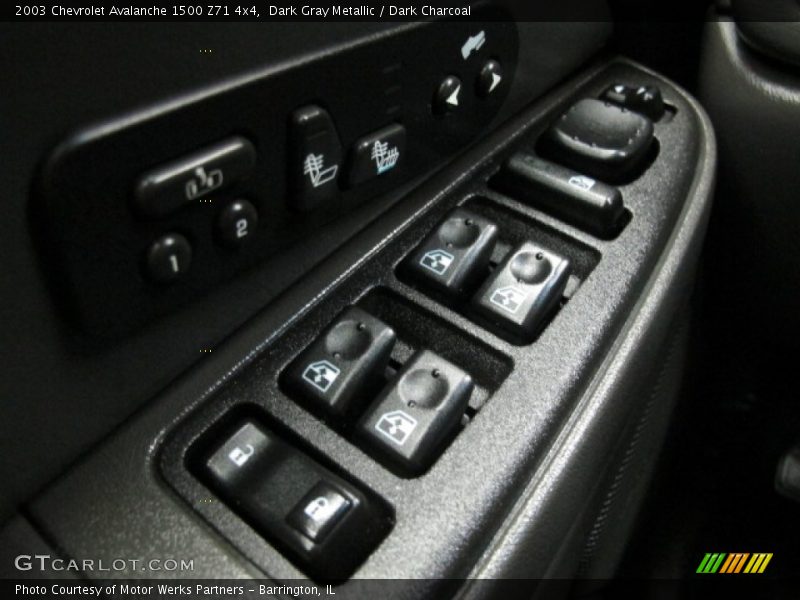 Dark Gray Metallic / Dark Charcoal 2003 Chevrolet Avalanche 1500 Z71 4x4