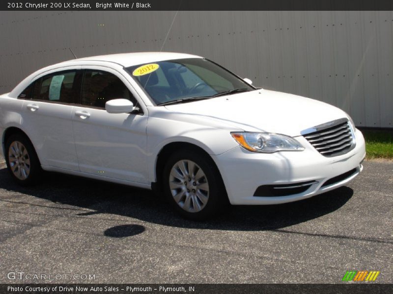Bright White / Black 2012 Chrysler 200 LX Sedan