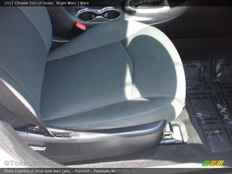 Bright White / Black 2012 Chrysler 200 LX Sedan