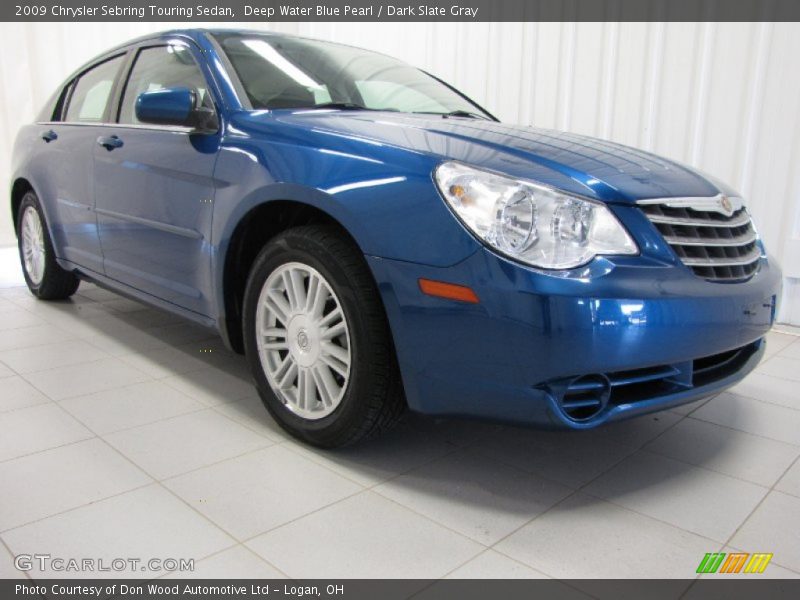 Front 3/4 View of 2009 Sebring Touring Sedan