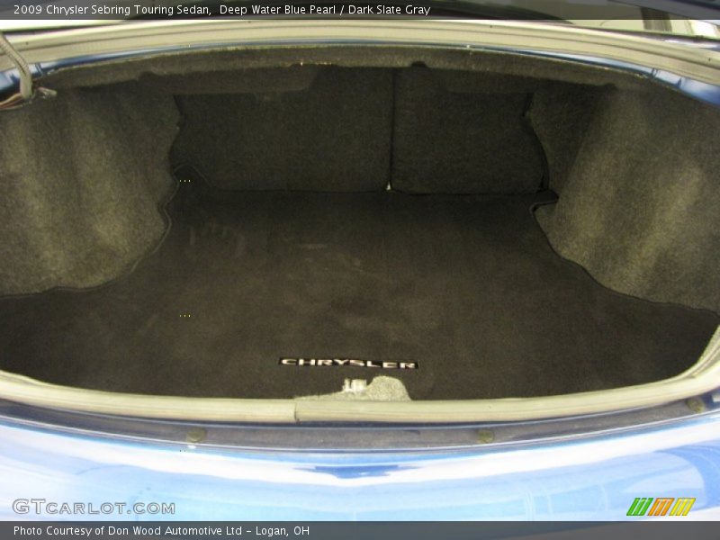  2009 Sebring Touring Sedan Trunk