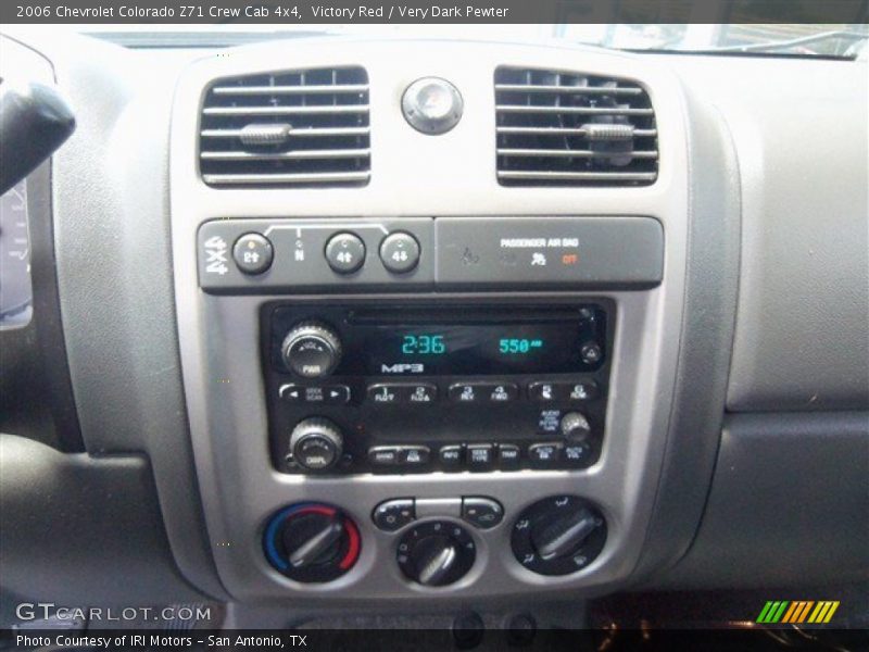 Victory Red / Very Dark Pewter 2006 Chevrolet Colorado Z71 Crew Cab 4x4