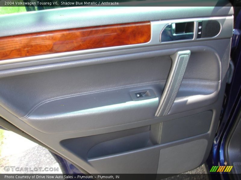 Shadow Blue Metallic / Anthracite 2004 Volkswagen Touareg V6