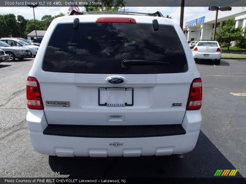 Oxford White / Stone 2010 Ford Escape XLT V6 4WD