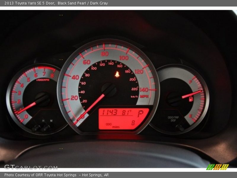 Black Sand Pearl / Dark Gray 2013 Toyota Yaris SE 5 Door