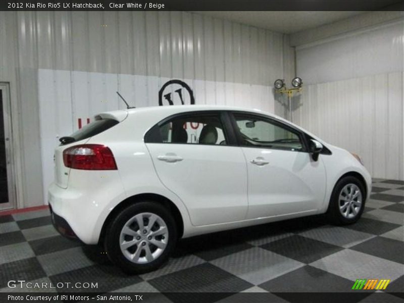 Clear White / Beige 2012 Kia Rio Rio5 LX Hatchback