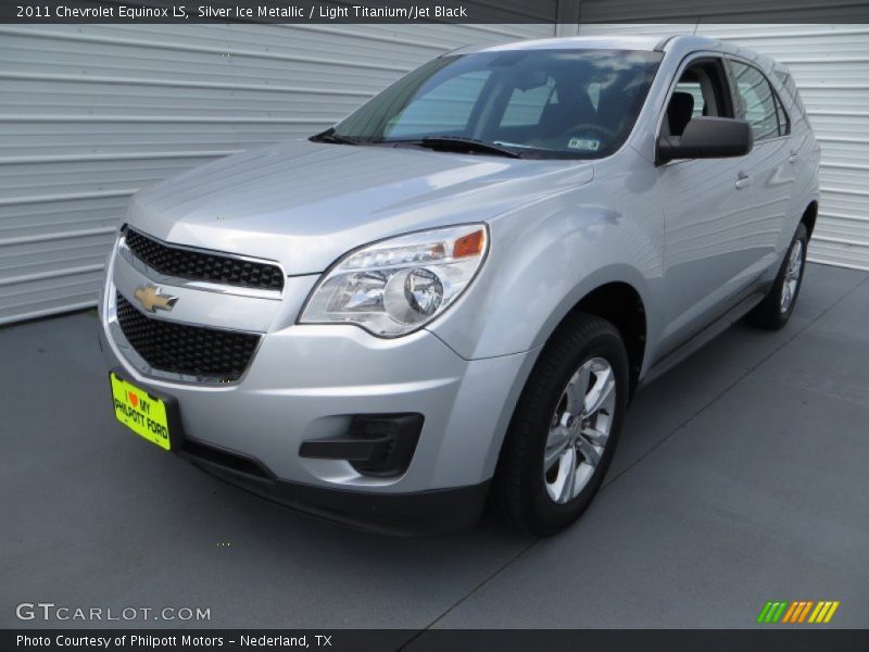 Silver Ice Metallic / Light Titanium/Jet Black 2011 Chevrolet Equinox LS